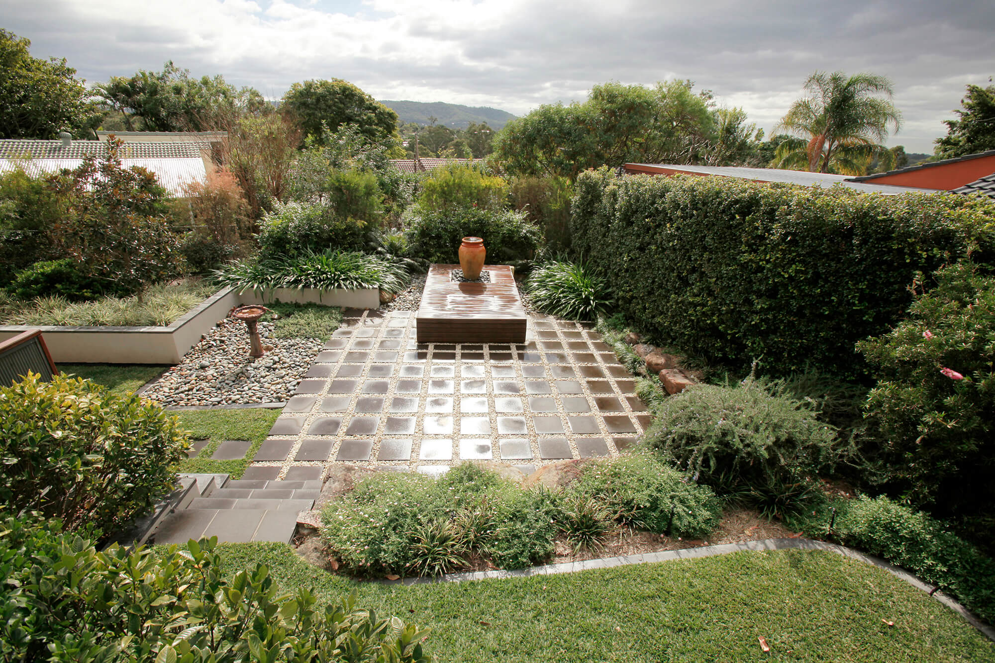 Garden rejuvenation Kenmore Boss Gardenscapes